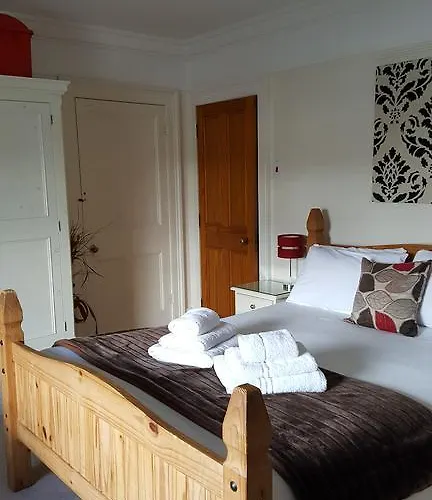 The Royal Oak Hotel